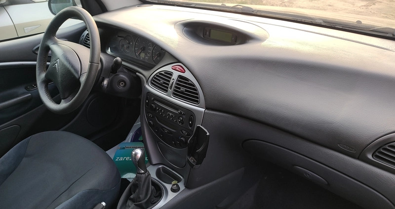 Citroen C5 cena 3999 przebieg: 243000, rok produkcji 2003 z Dobrzany małe 497